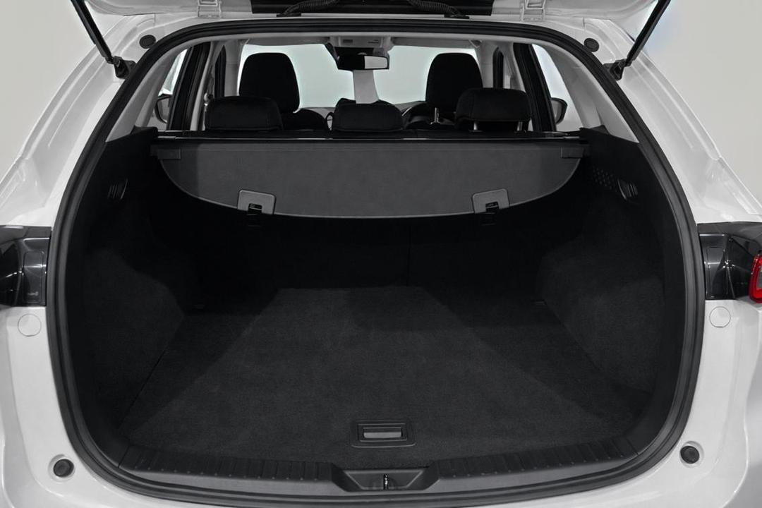 2024 Mazda CX-5 G25 Maxx Sport (FWD), Automatic, 42236 km, Boot Inside View