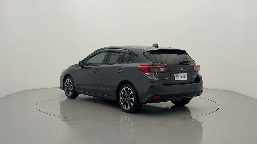 Left Back Diagonal (45- Degree) View