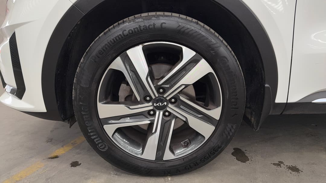 2023 Kia Sorento Sport+ 7 Seat, Automatic, 58015 km, Left Front Wheel