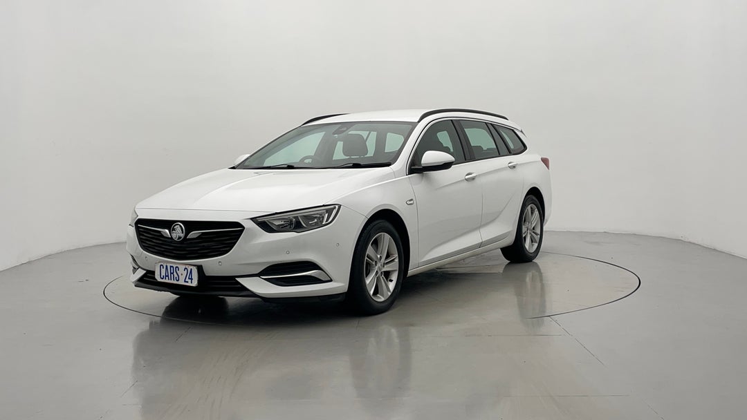 2017 Holden Commodore Lt, Automatic, 99139 km, Left Front Diagonal (45- Degree) View