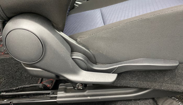 2021 Toyota Glanza G CVT, Petrol, Automatic, 8,406 km, Driver Side Adjustment Panel