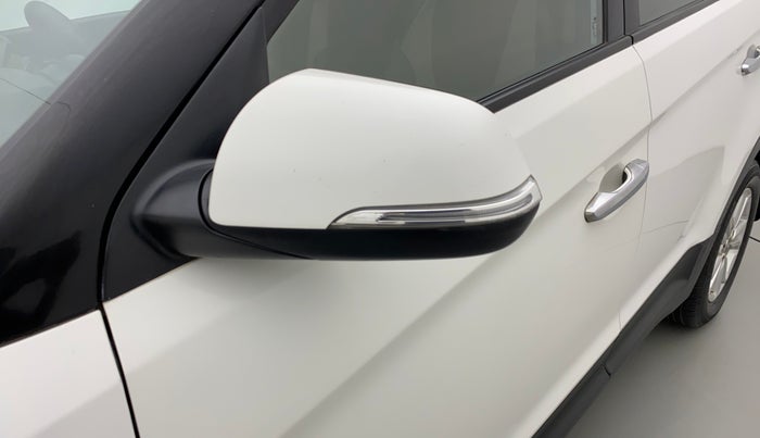 2018 Hyundai Creta SX 1.6 DIESEL, Diesel, Manual, 57,475 km, Left rear-view mirror - Indicator light has minor damage
