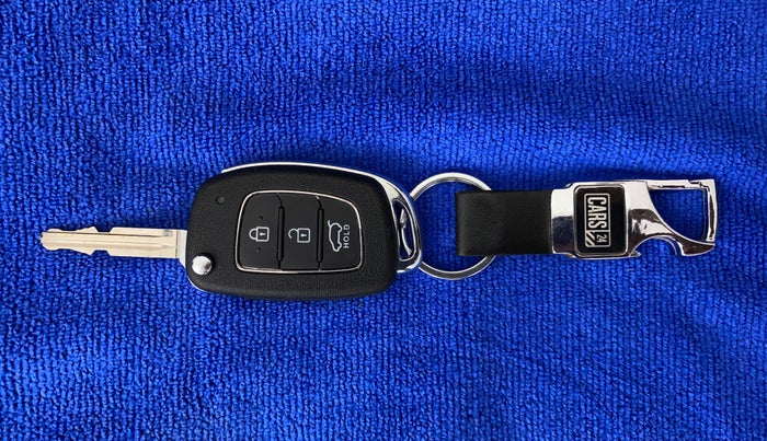 2018 Hyundai Creta SX 1.6 DIESEL, Diesel, Manual, 57,475 km, Key Close Up