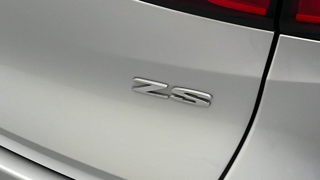 Badge (Boot Right Side)