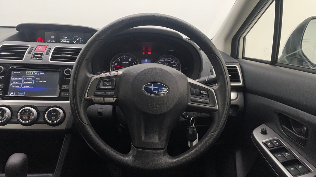 2015 Subaru XV 2.0i, Automatic, 112674 km, Steering Wheel Close-up