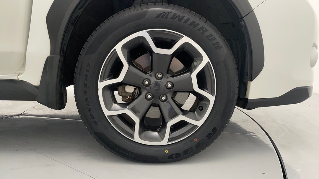 2015 Subaru XV 2.0i, Automatic, 112674 km, Right Front Wheel