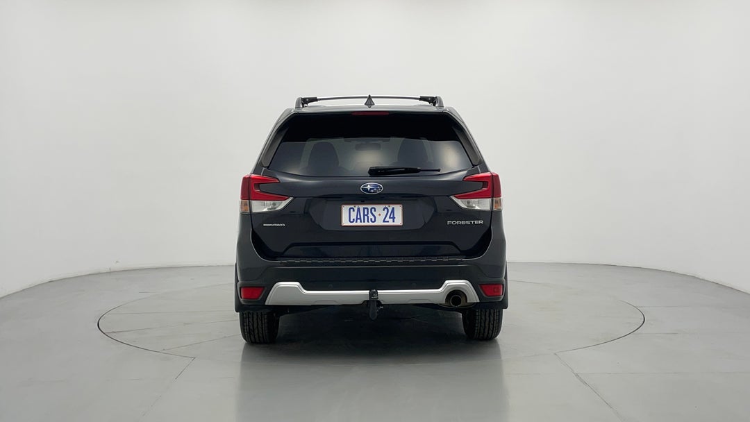 2018 Subaru Forester 2.5i-s (awd), Automatic, 94881 km, Back/Rear View