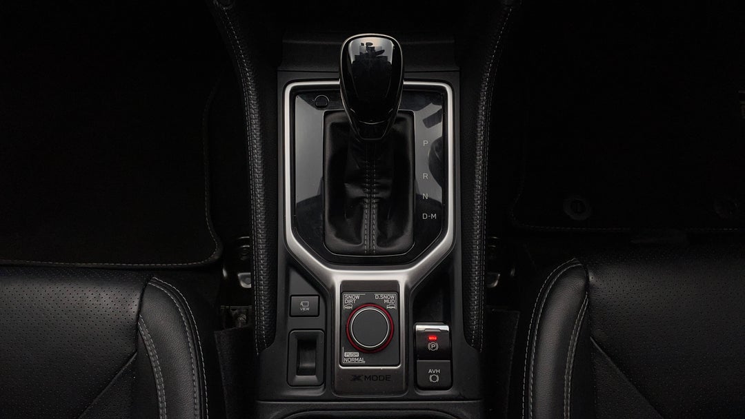 2018 Subaru Forester 2.5i-s (awd), Automatic, 94881 km, Gear Lever 