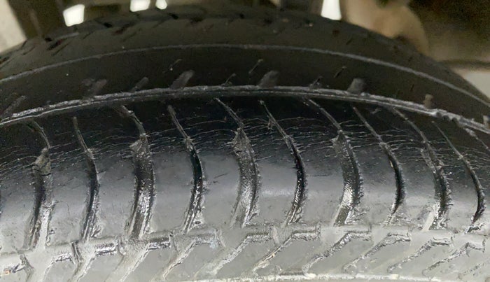 2012 Maruti Alto K10 LXI P, Petrol, Manual, 30,029 km, Right Rear Tyre Tread