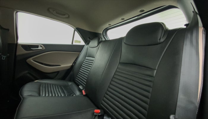 2019 Hyundai Elite i20 1.2 SPORTS PLUS VTVT, Petrol, Manual, 65,919 km, Right Side Rear Door Cabin