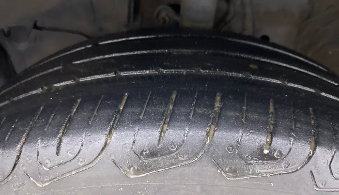2019 Honda City V MT PETROL, Petrol, Manual, 83,657 km, Left Front Tyre Tread