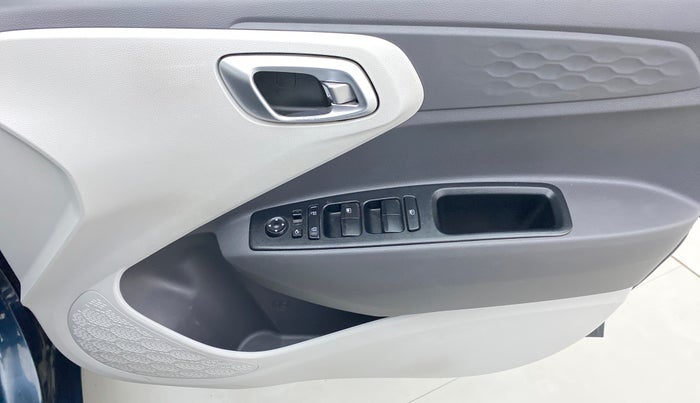 2020 Hyundai GRAND I10 NIOS SPORTZ U2 1.2 CRDI, Diesel, Manual, 39,605 km, Driver Side Door Panels Control
