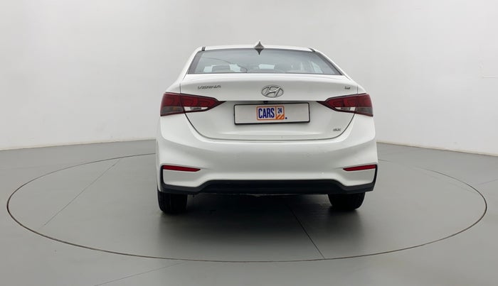 2018 Hyundai Verna 1.6 SX VTVT, Petrol, Manual, 49,212 km, Back/Rear View