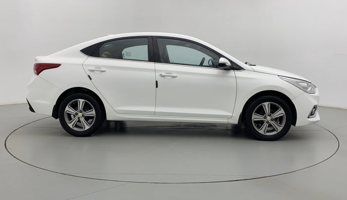 2018 Hyundai Verna 1.6 SX VTVT, Petrol, Manual, 49,212 km, Right Side View