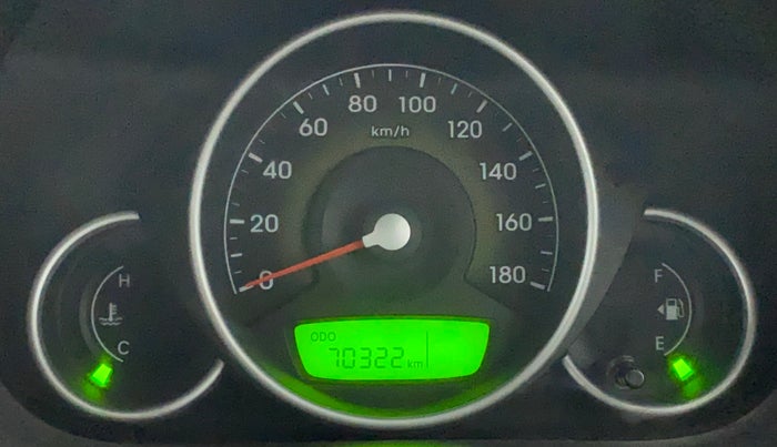 2011 Hyundai Eon MAGNA O, Petrol, Manual, 70,508 km, Odometer Image