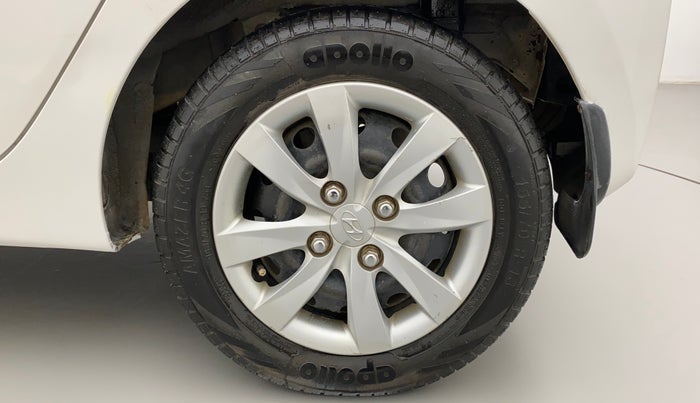 2011 Hyundai Eon MAGNA O, Petrol, Manual, 70,508 km, Left Rear Wheel
