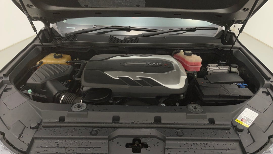 2022 LDV D90 Executive (4wd) D20, Automatic, 34783 km, Open Bonnet (Engine)