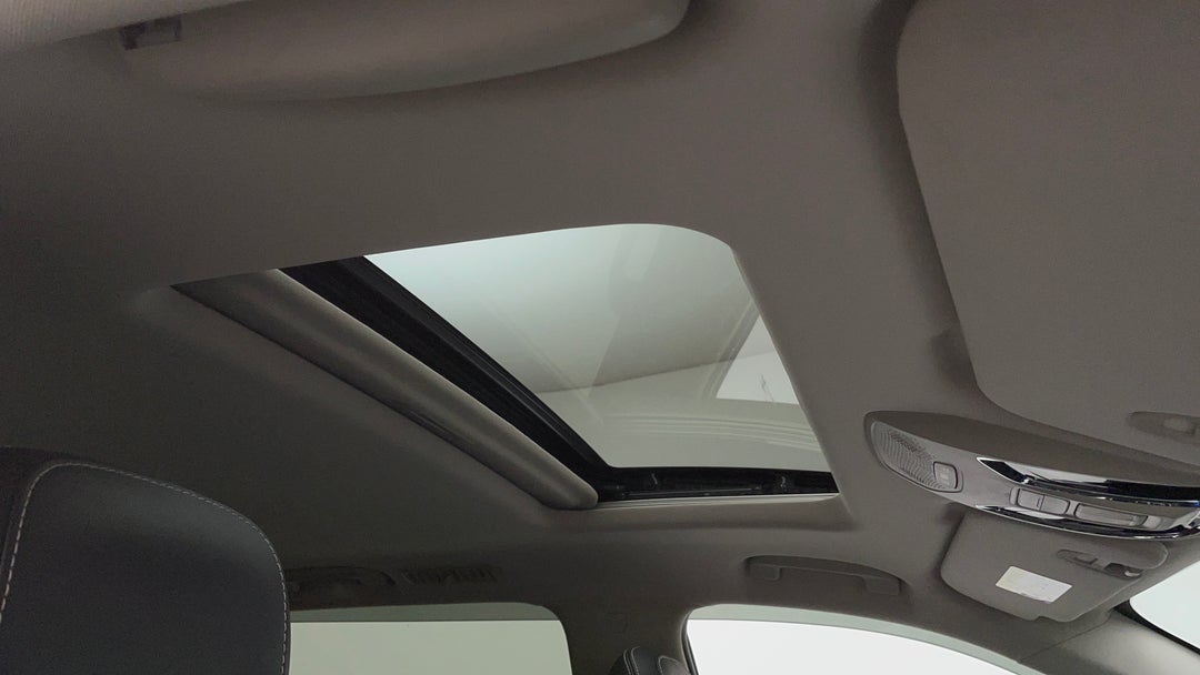 2022 LDV D90 Executive (4wd) D20, Automatic, 34783 km, Interior Sunroof/Moonroof