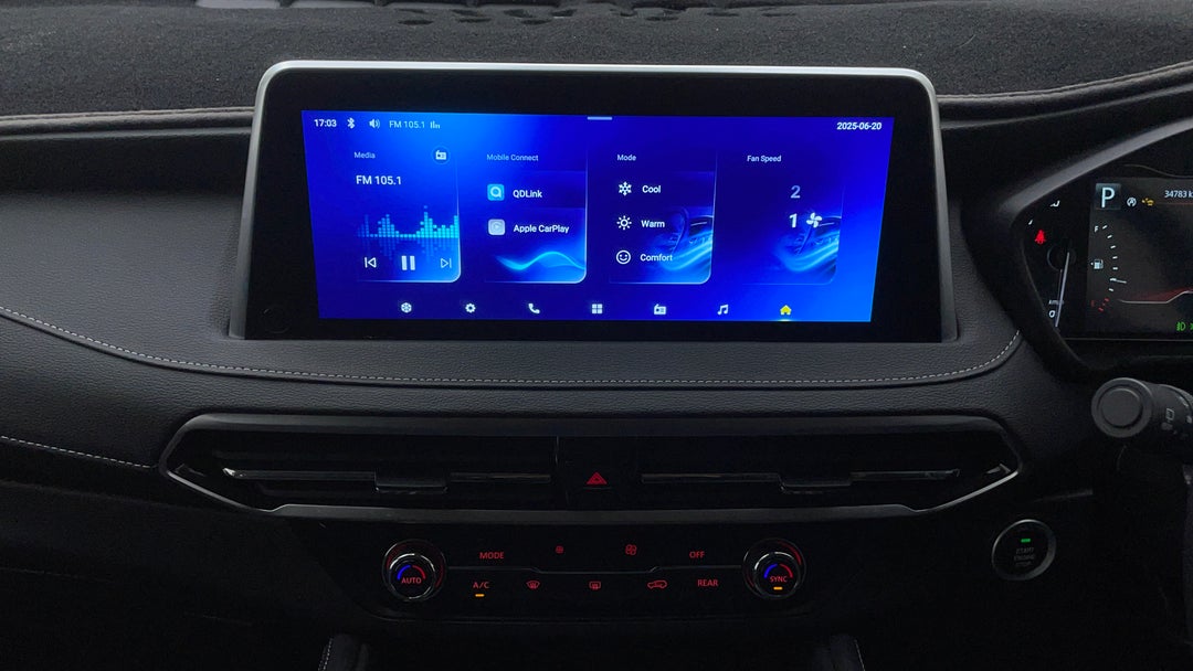 2022 LDV D90 Executive (4wd) D20, Automatic, 34783 km, Center Console