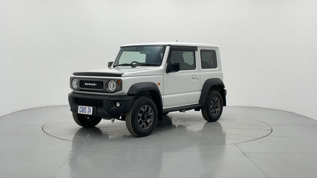 Left Front Diagonal (45- Degree) View