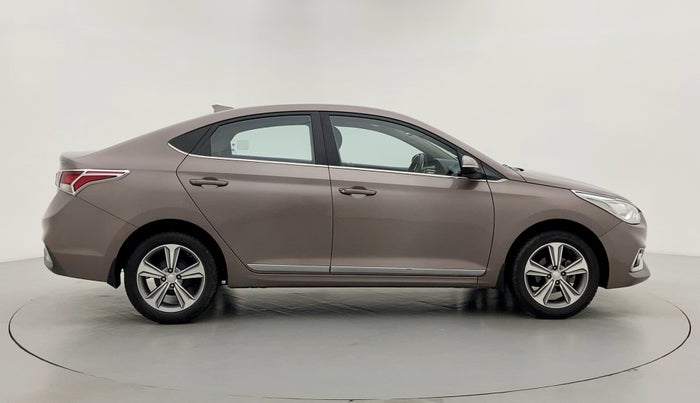 2018 Hyundai Verna 1.6 SX VTVT, Petrol, Manual, 23,550 km, Right Side View