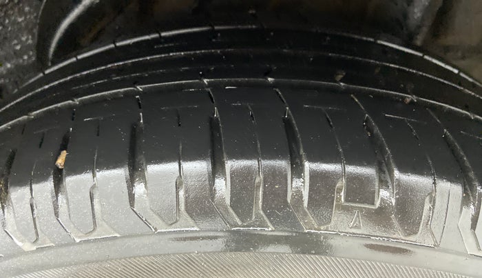 2018 Hyundai Verna 1.6 SX VTVT, Petrol, Manual, 23,550 km, Left Rear Tyre Tread