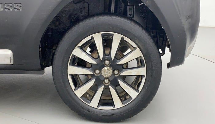 2014 Toyota Etios CROSS 1.4 VD, Diesel, Manual, 84,423 km, Left Rear Wheel