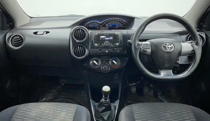 2014 Toyota Etios CROSS 1.4 VD, Diesel, Manual, 84,423 km, Dashboard