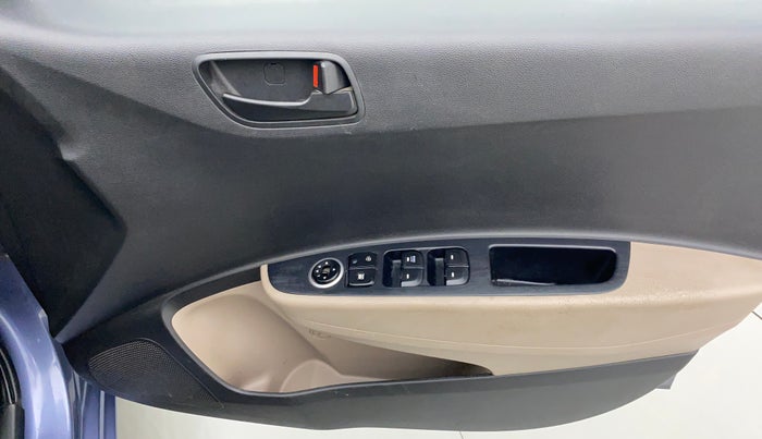 2016 Hyundai Grand i10 MAGNA 1.2 KAPPA VTVT, Petrol, Manual, 74,996 km, Driver Side Door Panels Control