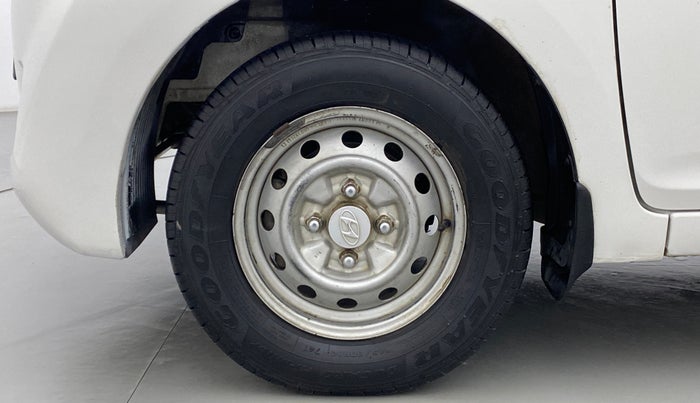 2013 Hyundai Eon ERA PLUS, Petrol, Manual, 63,640 km, Left Front Wheel
