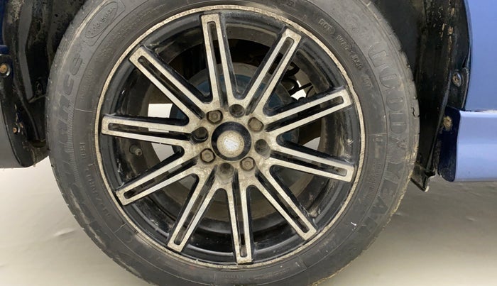 2017 Maruti Ciaz SIGMA 1.4 MT PETROL, Petrol, Manual, 40,404 km, Right rear tyre - Minor scratches