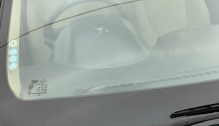 2012 Hyundai Verna FLUIDIC 1.6 VTVT EX, Petrol, Manual, 38,005 km, Front windshield - Minor spot on windshield