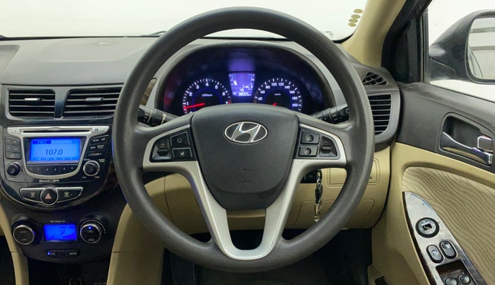 2012 Hyundai Verna FLUIDIC 1.6 VTVT EX, Petrol, Manual, 38,005 km, Steering Wheel Close Up
