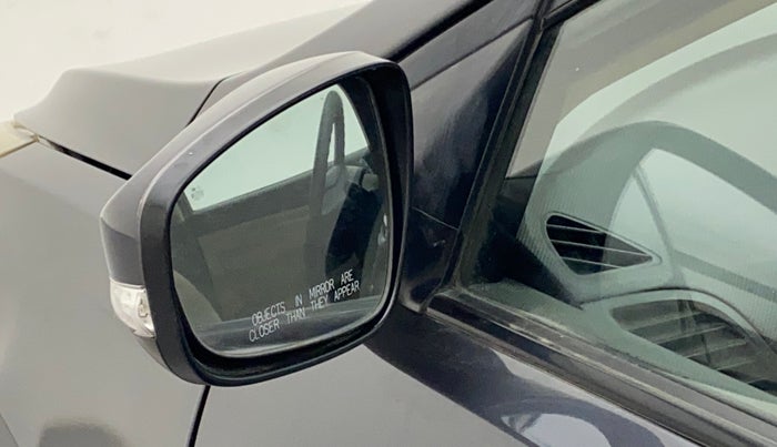 2012 Hyundai Verna FLUIDIC 1.6 VTVT EX, Petrol, Manual, 38,005 km, Left rear-view mirror - Mirror motor not working