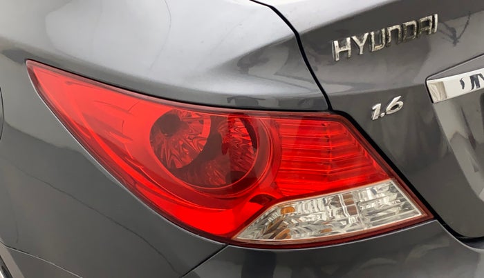 2012 Hyundai Verna FLUIDIC 1.6 VTVT EX, Petrol, Manual, 38,005 km, Left tail light - Minor damage