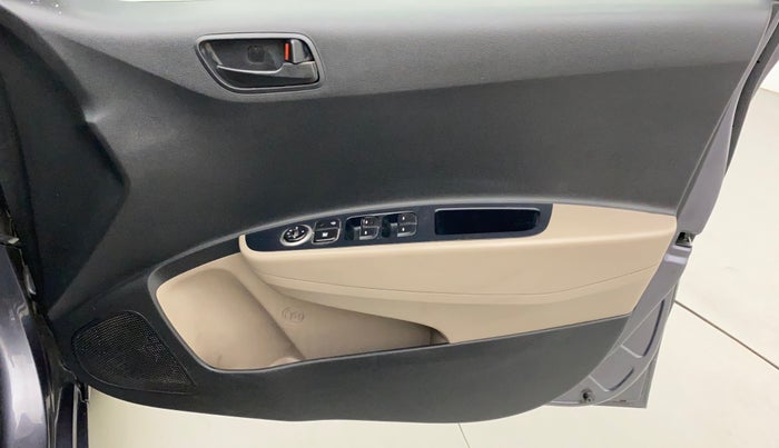 2017 Hyundai Grand i10 MAGNA 1.2 KAPPA VTVT, Petrol, Manual, 96,739 km, Driver Side Door Panels Control