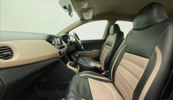2017 Hyundai Grand i10 MAGNA 1.2 KAPPA VTVT, Petrol, Manual, 96,739 km, Right Side Front Door Cabin