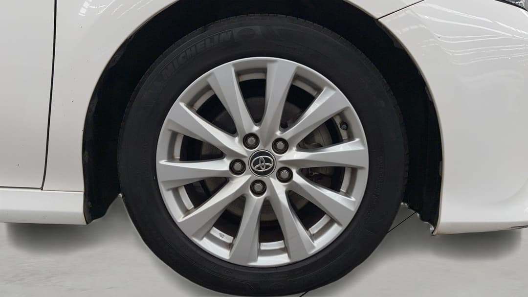 2020 Toyota Camry Ascent, Automatic, 78825 km, Right Front Wheel