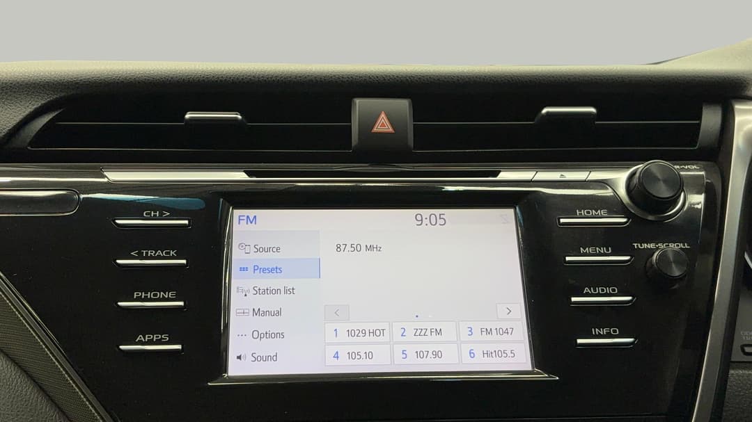 2020 Toyota Camry Ascent, Automatic, 78825 km, Infotainment System