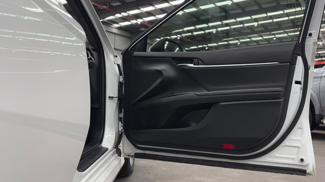 2020 Toyota Camry Ascent, Automatic, 78825 km, Speaker View