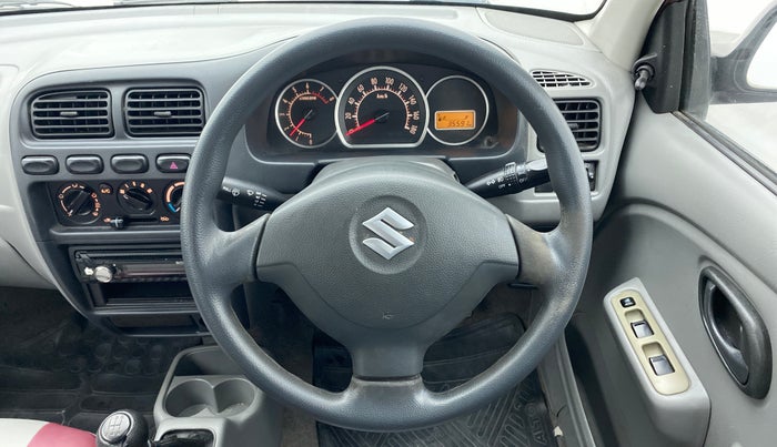 2014 Maruti Alto K10 VXI P, Petrol, Manual, 35,591 km, Steering Wheel Close Up