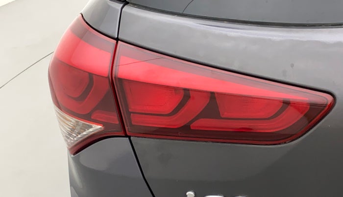 2016 Hyundai Elite i20 ASTA 1.2, Petrol, Manual, 28,692 km, Left tail light - Minor scratches