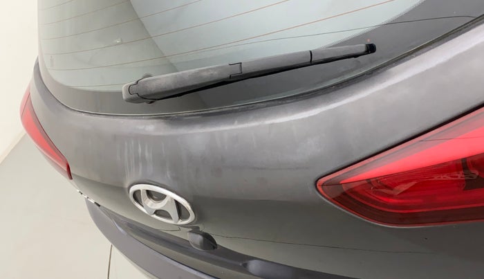 2016 Hyundai Elite i20 ASTA 1.2, Petrol, Manual, 28,692 km, Dicky (Boot door) - Paint has minor damage