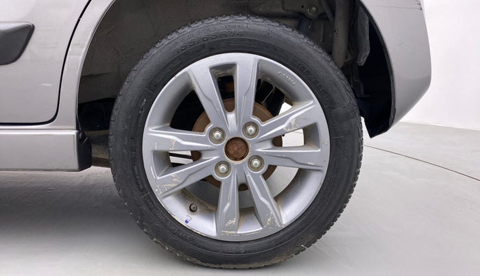 2013 Maruti Wagon R Stingray VXI, Petrol, Manual, 22,868 km, Left Rear Wheel