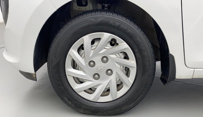 2022 Hyundai NEW SANTRO MAGNA, Petrol, Manual, 21,062 km, Left Front Wheel