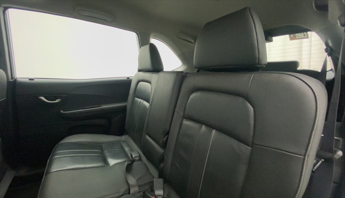 2017 Honda BR-V 1.5L I-VTEC VX, Petrol, Manual, 32,833 km, Right Side Rear Door Cabin