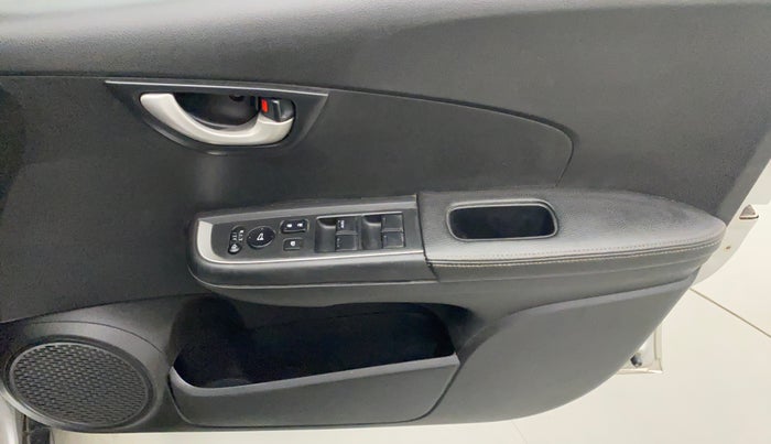 2017 Honda BR-V 1.5L I-VTEC VX, Petrol, Manual, 32,833 km, Driver Side Door Panels Control