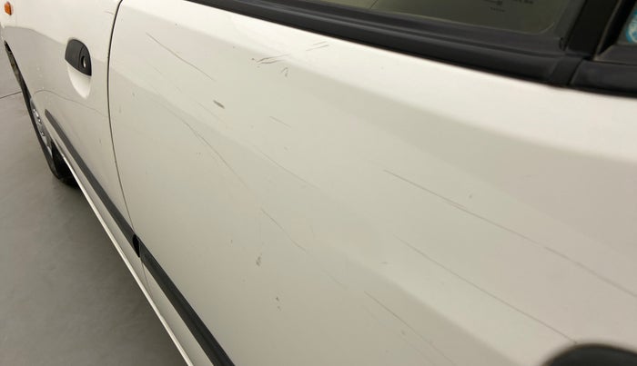 2014 Hyundai i10 MAGNA 1.1, Petrol, Manual, 43,792 km, Rear left door - Minor scratches