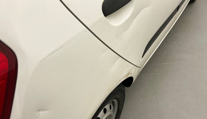 2014 Hyundai i10 MAGNA 1.1, Petrol, Manual, 43,792 km, Right quarter panel - Slightly dented