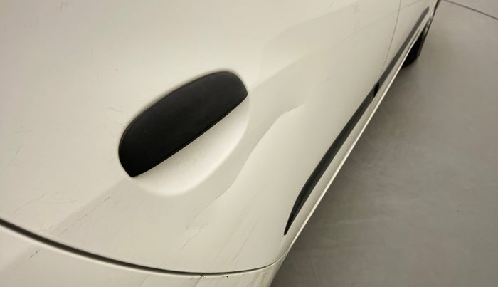 2014 Hyundai i10 MAGNA 1.1, Petrol, Manual, 43,792 km, Right rear door - Slightly dented
